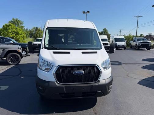 White 2022 Ford Transit-250 Base