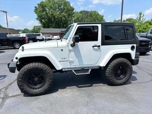 2016 Jeep Wrangler Sahara