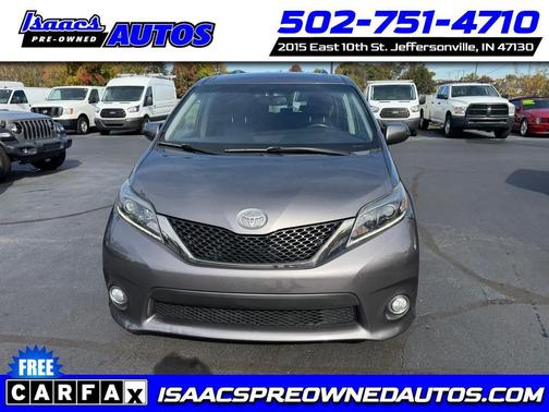 2017 Toyota Sienna SE