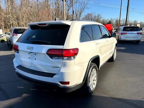 2021 Jeep Grand Cherokee Laredo
