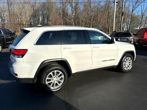 2021 Jeep Grand Cherokee Laredo