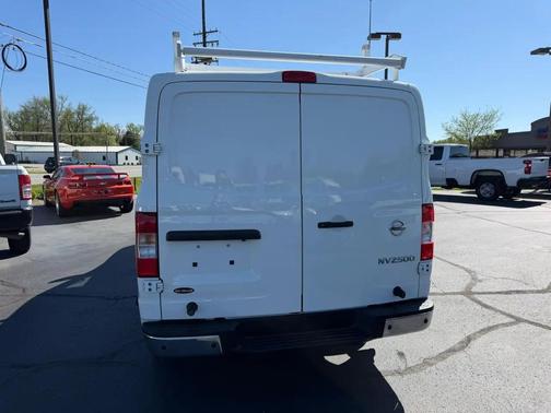 2018 Nissan NV Cargo NV2500 HD SL V6