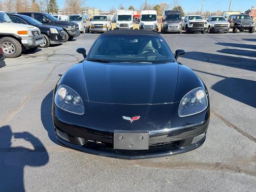 2005 Chevrolet Corvette Base