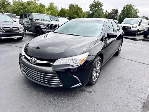 2017 Toyota Camry XLE