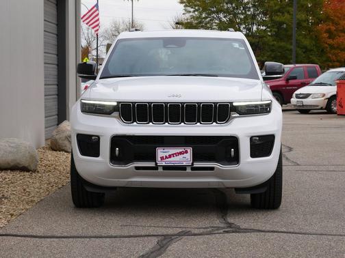 2025 Jeep Grand Cherokee Overland