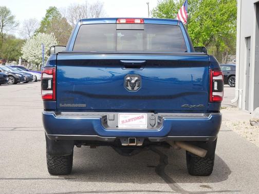 Patriot Blue Pearlcoat 2022 RAM 2500 Laramie Crew Cab 4x4 6'4' Box