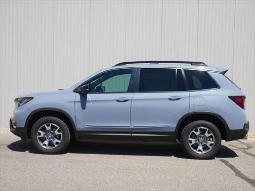 2022 Honda Passport AWD TrailSport