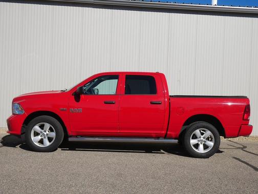 2016 RAM 1500 Tradesman/Express