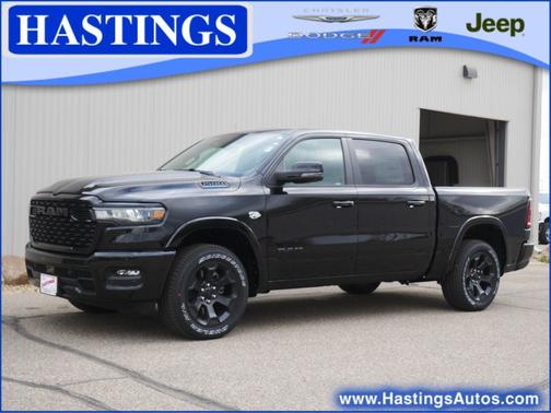 Diamond Black Crystal Pearlcoat 2026 RAM 1500 Big Horn/Lone Star