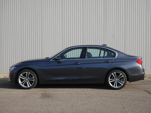 Mineral Gray Metallic 2018 BMW 330 xDrive