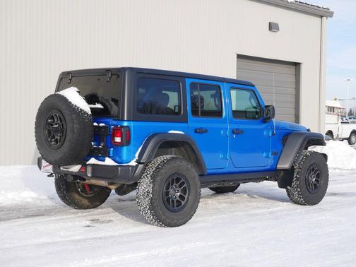 2023 Jeep Wrangler Willys