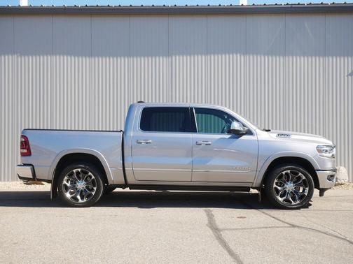 Billet Silver Metallic Clearcoat 2019 RAM 1500 Limited