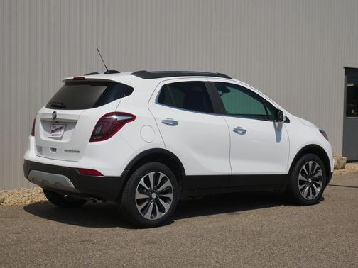 Summit White 2017 Buick Encore Essence