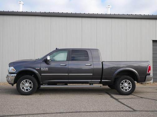 2018 RAM 2500 Laramie Mega Cab 4x4 6'4' Box