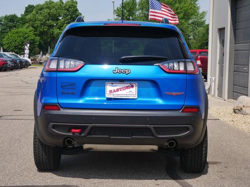 2022 Jeep Cherokee Trailhawk