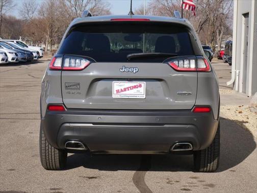 2021 Jeep Cherokee Latitude Lux