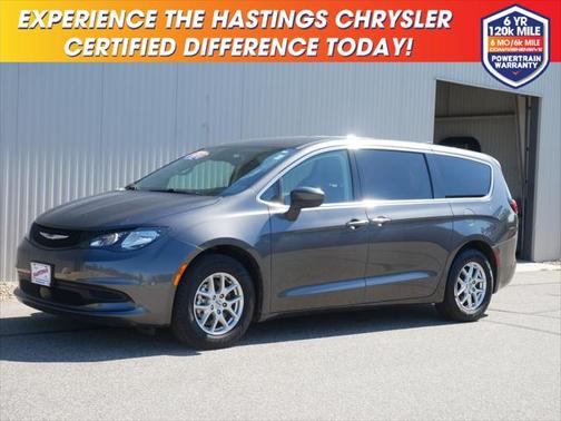 2023 Chrysler Voyager LX