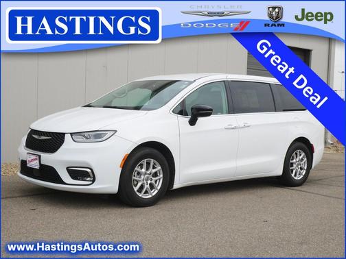 Bright White Clearcoat 2024 Chrysler Pacifica Touring L