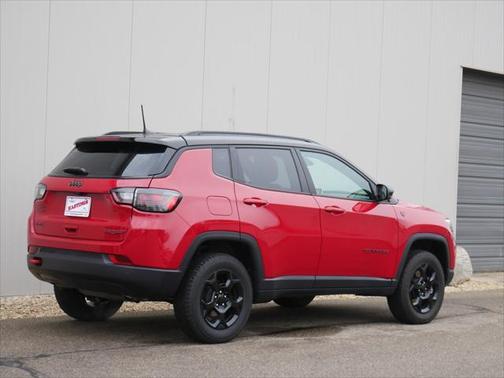 2023 Jeep Compass Trailhawk