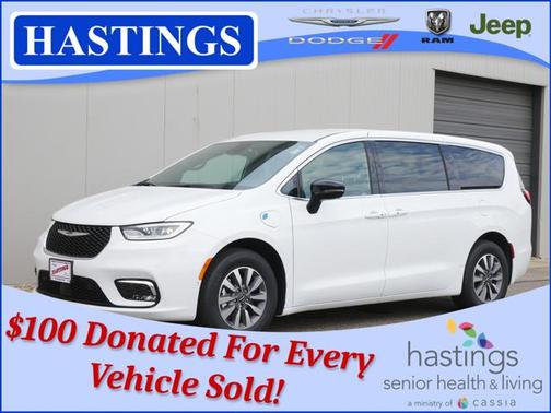 2025 Chrysler Pacifica Hybrid Select