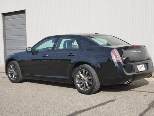 2014 Chrysler 300 S
