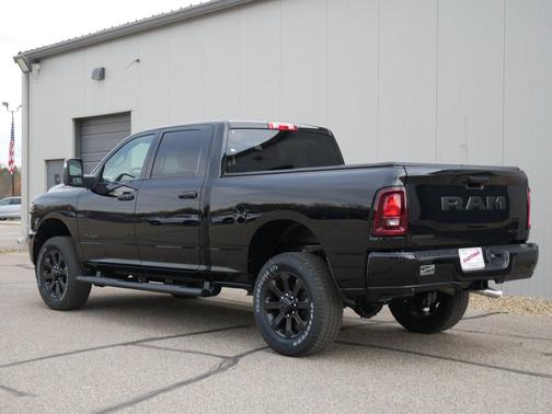 2026 RAM 2500 Big Horn Crew Cab 4x4 6'4' Box