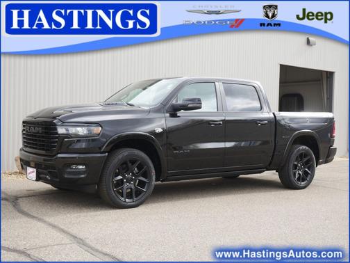 Diamond Black Crystal Pearlcoat 2026 RAM 1500 Laramie