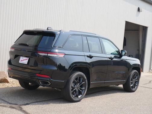 2025 Jeep Grand Cherokee 4xe Anniversary Edition