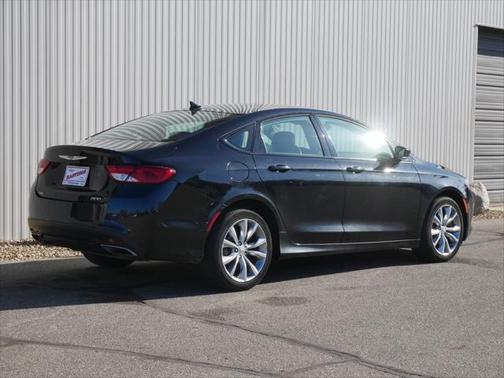2016 Chrysler 200 S