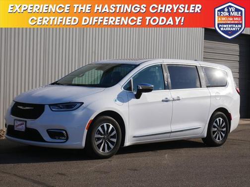 2023 Chrysler Pacifica Hybrid Limited