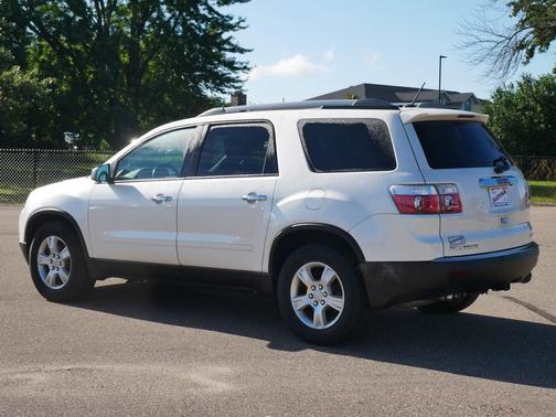 2011 GMC Acadia SLE