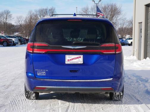2021 Chrysler Pacifica Hybrid Touring L
