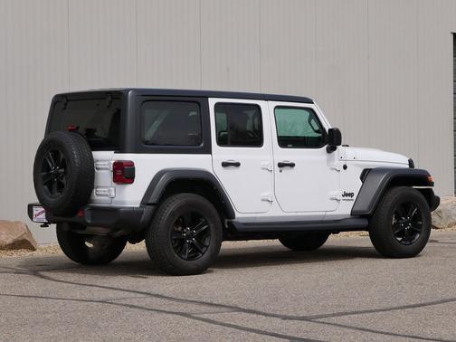 Bright White Clearcoat 2021 Jeep Wrangler Unlimited Sport Altitude