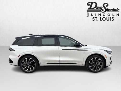 2026 Lincoln Nautilus Black Label