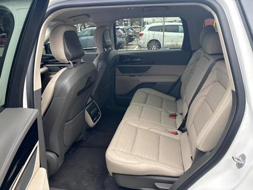 2024 Lincoln Nautilus Reserve