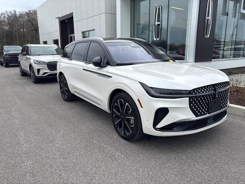 2024 Lincoln Nautilus Reserve