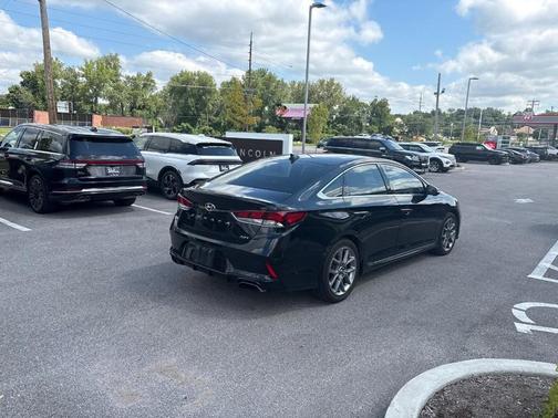 2018 Hyundai SONATA Limited 2.0T