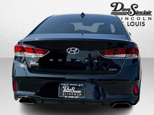 2018 Hyundai SONATA Limited 2.0T