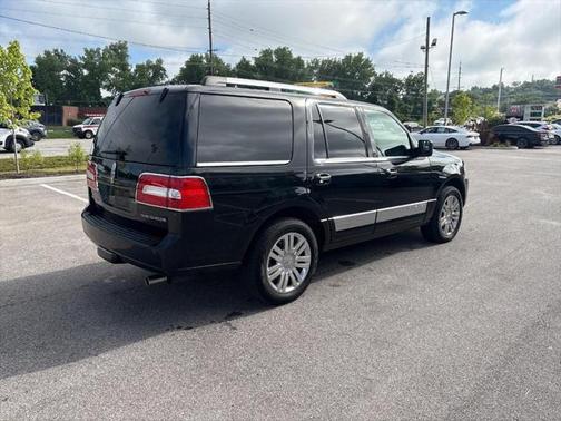 2012 Lincoln Navigator Base
