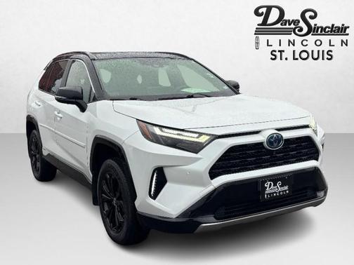 2023 Toyota RAV4 Hybrid SE