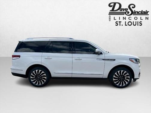 2023 Lincoln Navigator Black Label