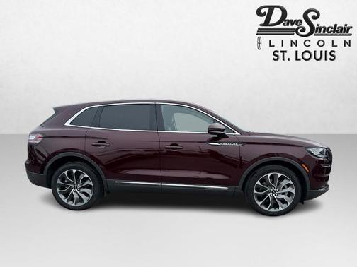 2021 Lincoln Nautilus Reserve