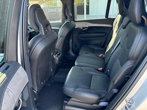 2021 Volvo XC90 T6 Inscription