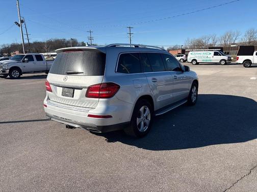 2017 Mercedes-Benz GLS 450 4MATIC