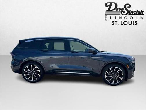 2024 Lincoln Nautilus Black Label