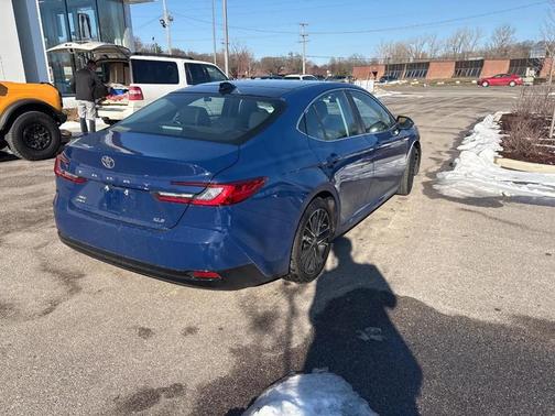 2025 Toyota Camry XLE