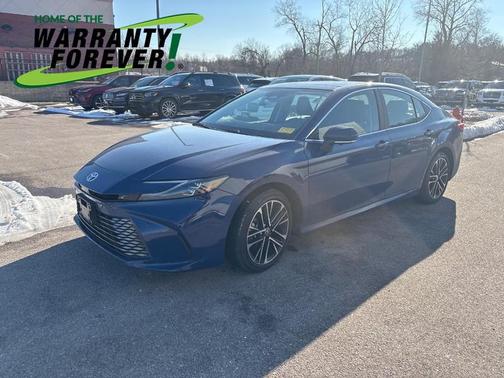 2025 Toyota Camry XLE