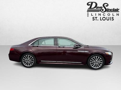 2017 Lincoln Continental Select