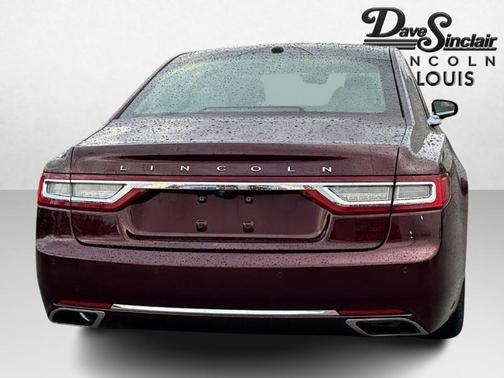 2017 Lincoln Continental Select