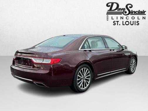 2017 Lincoln Continental Select